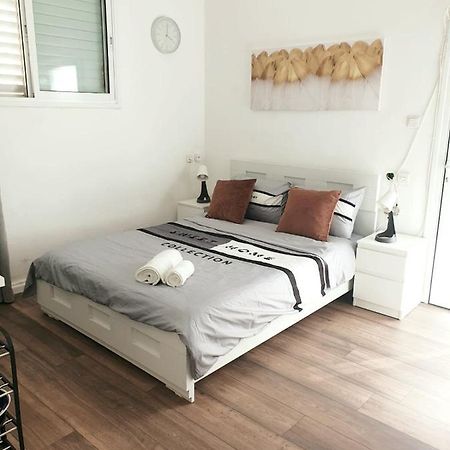 Magnifique Studio Avec Grande Terasse A Tel Aviv Διαμέρισμα Εξωτερικό φωτογραφία